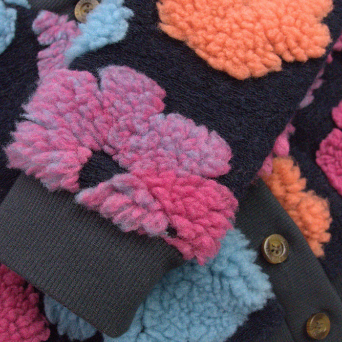 Flower Cardigan w/ Jeans & Tee image 5