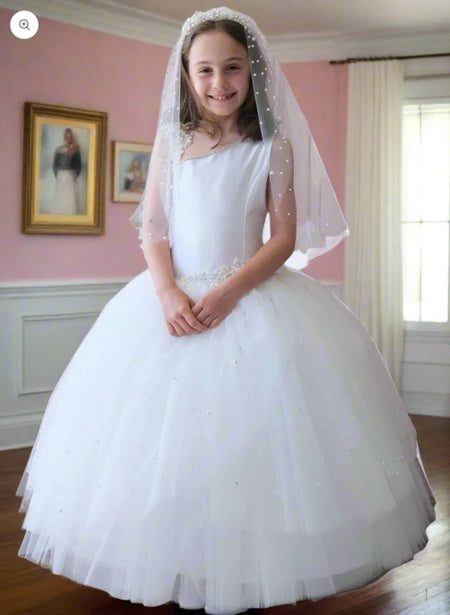 Ariel w/ Veil 5706C CH2025 image 0