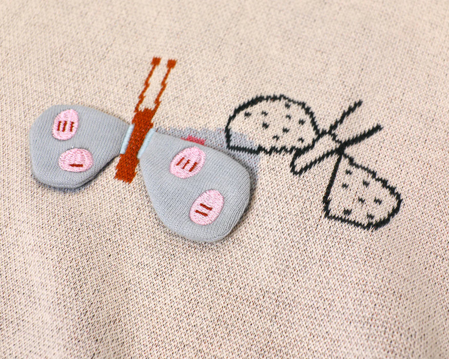 Knit 3D Butterfly Blanket image 2