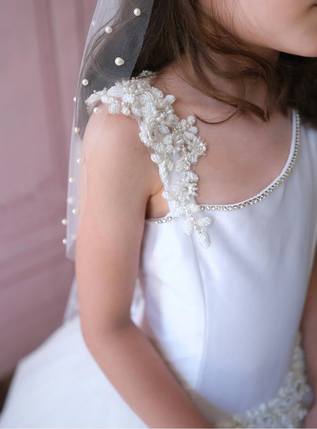 Ariel w/ Veil 5706C CH2025 image 1