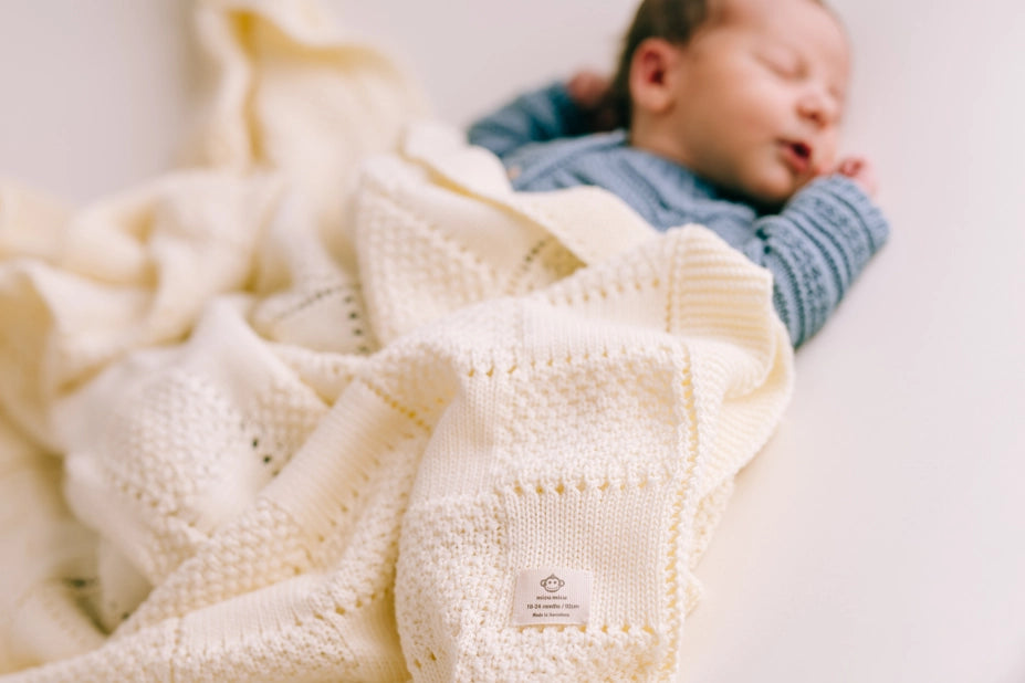 Knit Blankets image 7