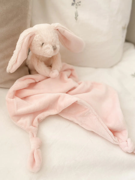 Knotted Security Blankets image 0