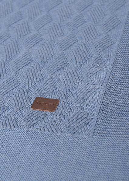 Chunky Knit Blankets image 3