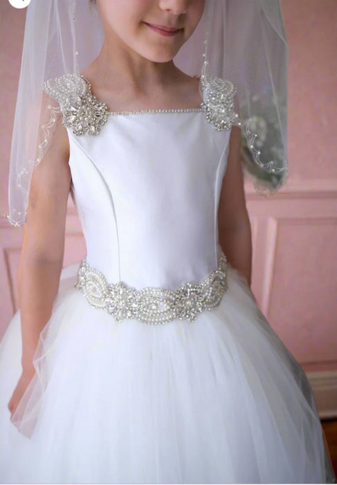 Tiana w/ Veil 5719C CH2025 image 2