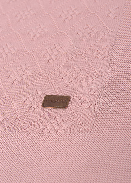 Chunky Knit Blankets image 2