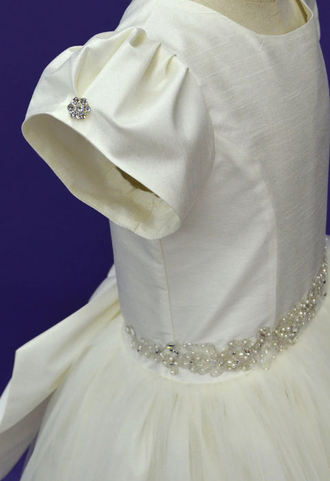 Anastasia & Kate Veil w/ BH2202 Bella Bow Size 8